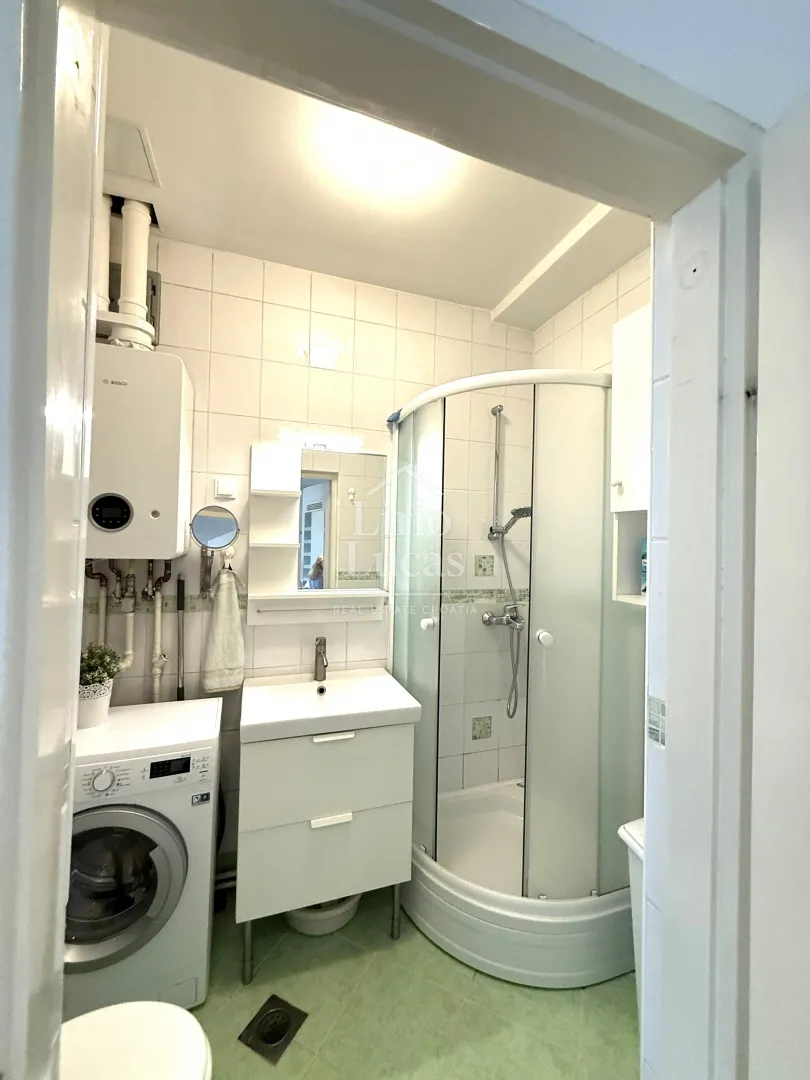 zagreb centar, krešimirov trg, jednosoban stan površine 41,5 m2 - slika 8