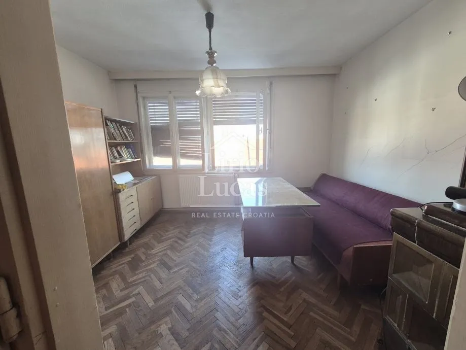 donji grad - trosoban stan za adaptaciju, 92m2 - slika 13