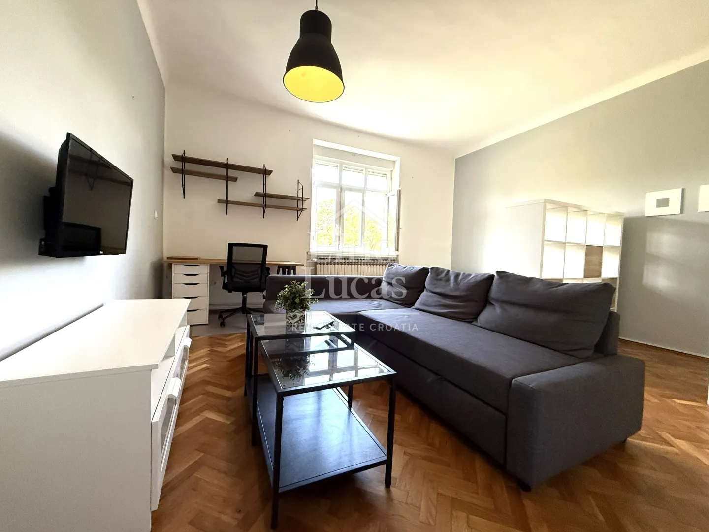 zagreb centar, krešimirov trg, jednosoban stan površine 41,5 m2 - slika 2