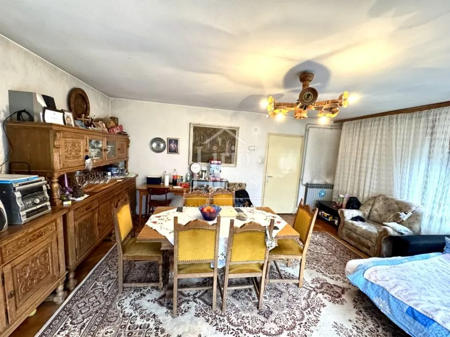 kuća: zagreb (voltino), 240.00 m2 - slika 6