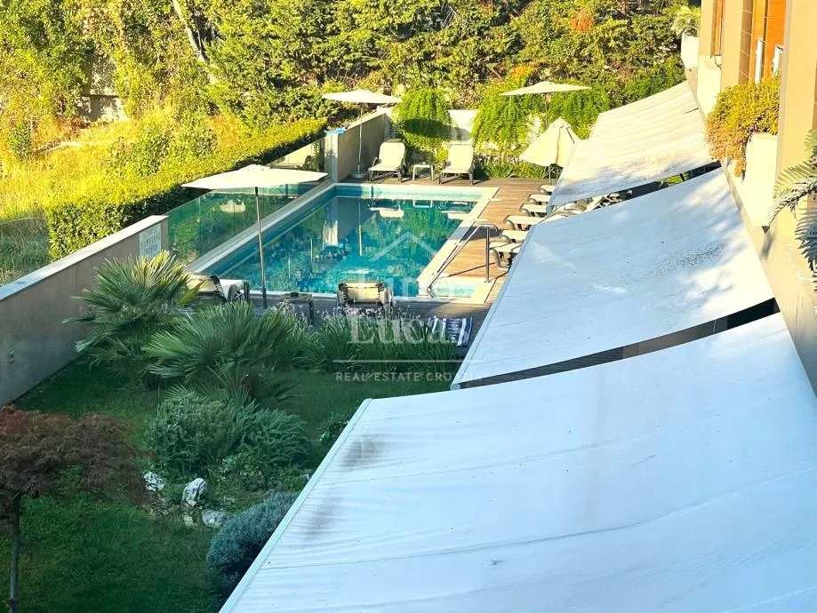 prodaja - stan 206m2 u splitu, žnjan - slika 9
