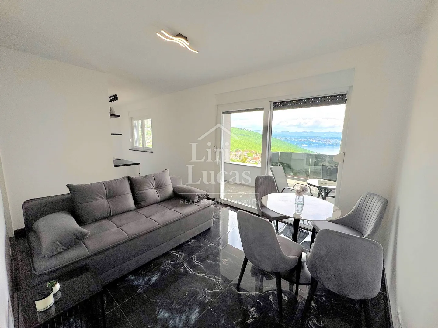 ekskluzivna zgrada površine 302m 2 s pogledom na more - lovran - slika 15