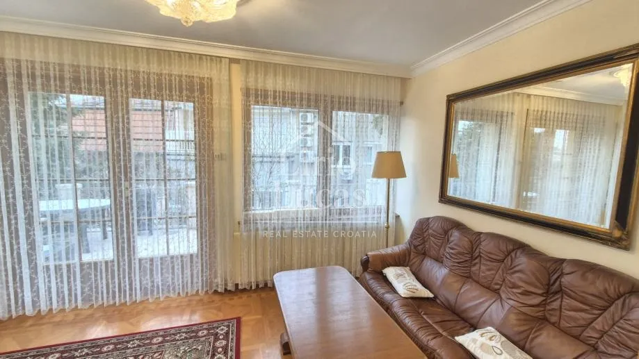 stan: zagreb (ribnjak), 110.00 m2 - slika 7