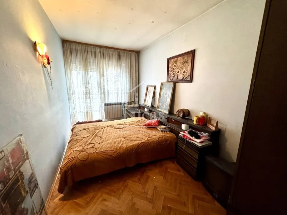 kuća: zagreb (voltino), 240.00 m2 - slika 4