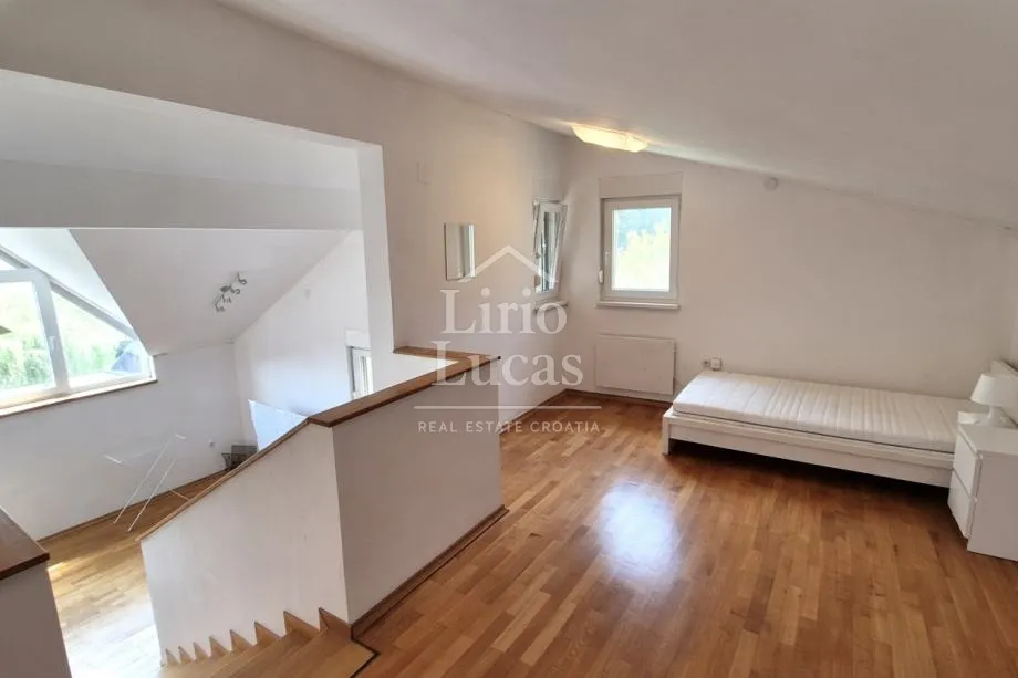 kuća na mrežnici, 140 m2 - slika 16