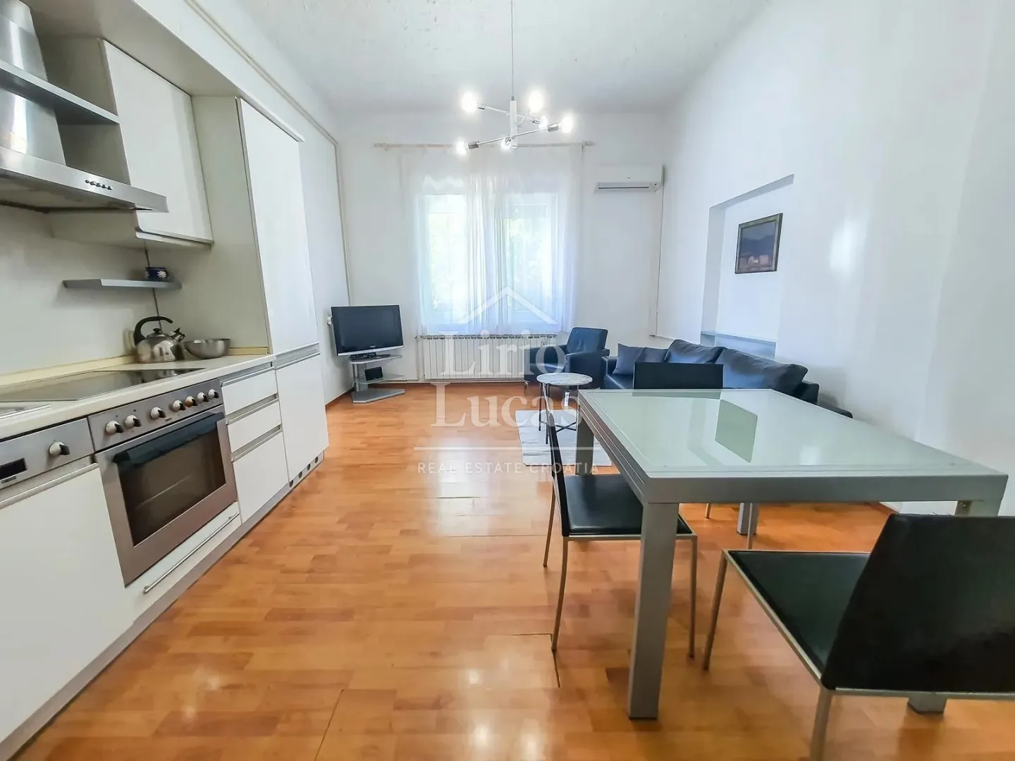Trosoban stan, 60 m2 - Vodovodna ulica - Zagreb
