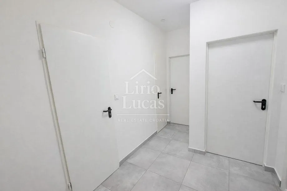 odra- novogradnja- četverosoban stan- 60m2 - slika 5