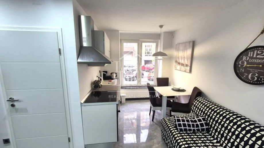 stan: zagreb (donji grad), 30m2 - slika 2