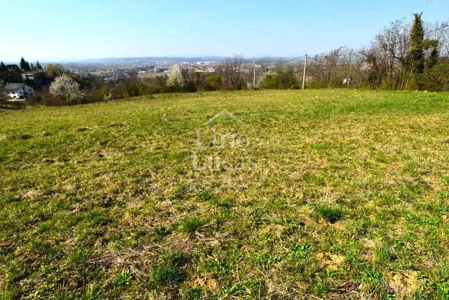 GRAĐEVINSKO ZEMLJIŠTE 1027m2 PODSUSED VRAPČE - Zagreb