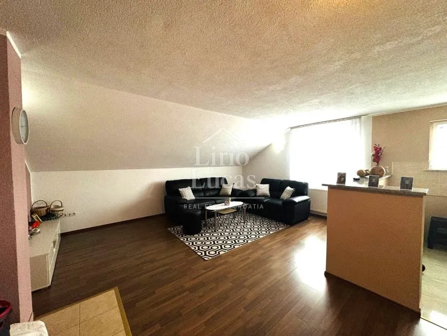 dvojna kuća budenec, sesvete 174m2 - slika 12
