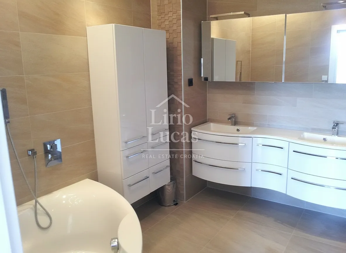 luksuzna kuća 320m2 - prodaja - slika 10