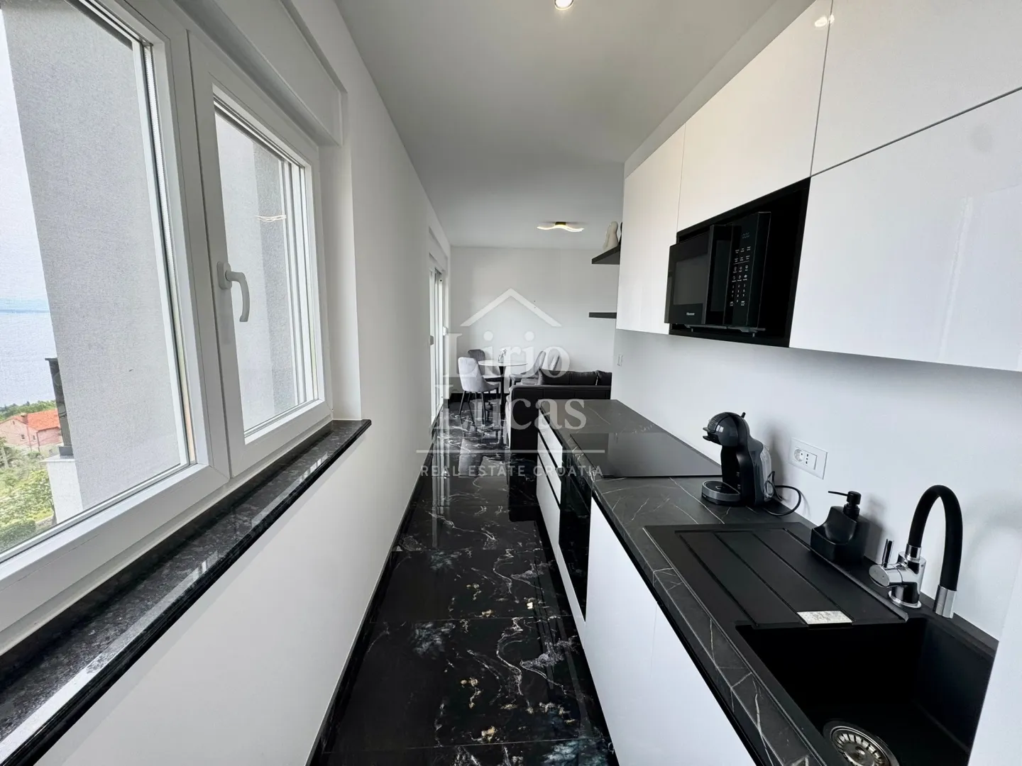 ekskluzivna zgrada površine 302m 2 s pogledom na more - lovran - slika 22