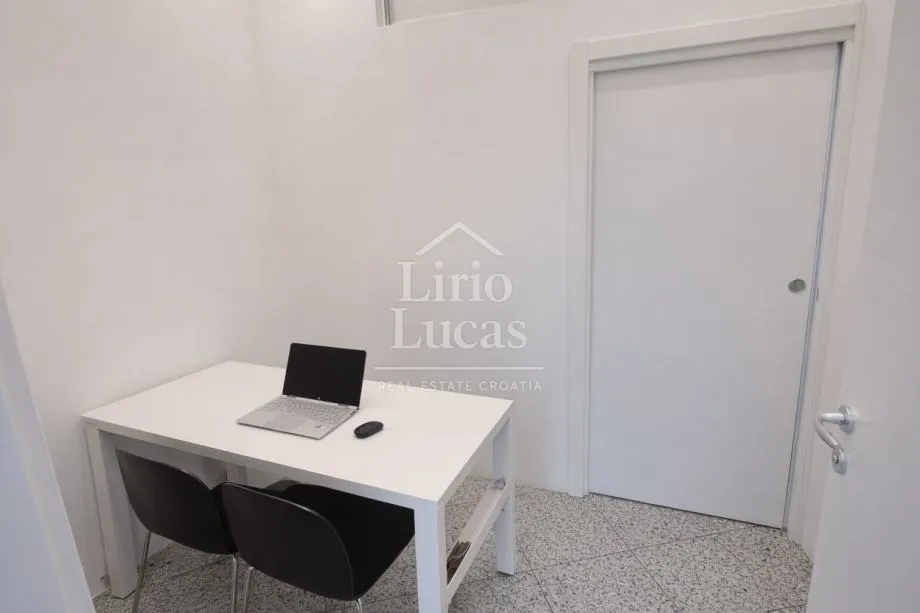 poslovni prostor 110m2 malešnica - slika 9