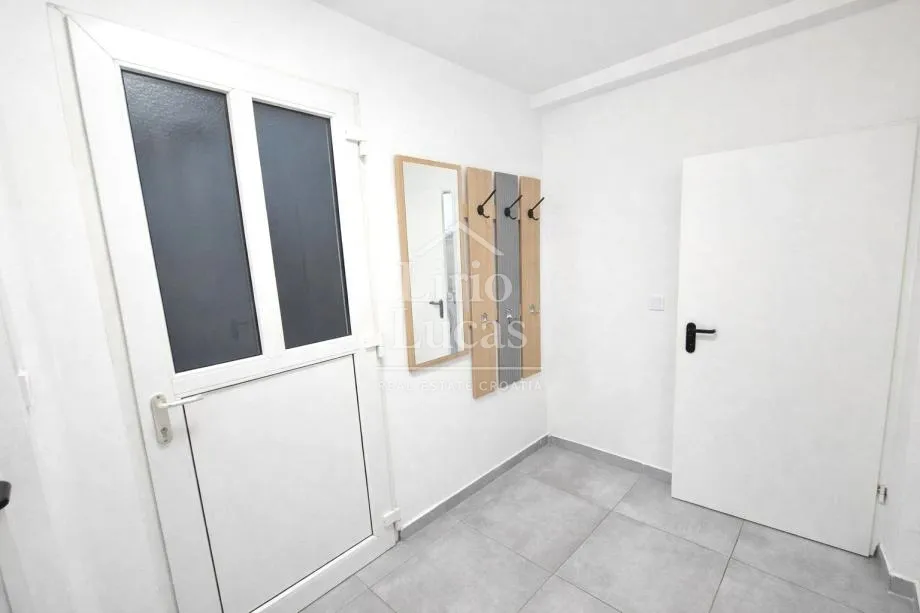 odra- novogradnja- četverosoban stan- 60m2 - slika 4