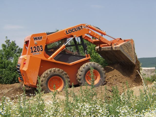utovarivač locust 1203 - slika 4