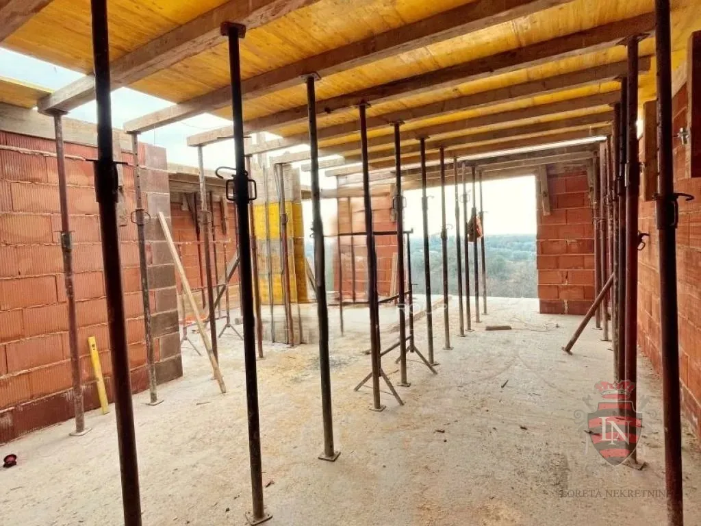 stan umag 72 m2, novogradnja s pogledom na more - slika 9