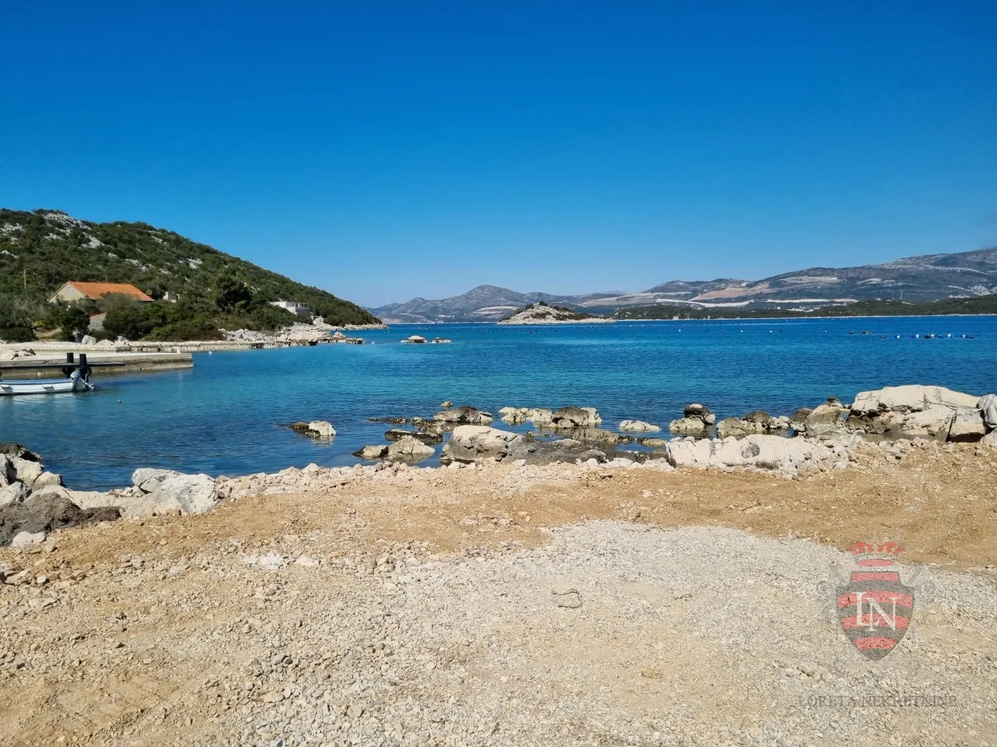 zemljište s projektom i dozvolom oko 700 m2, pelješac - slika 3