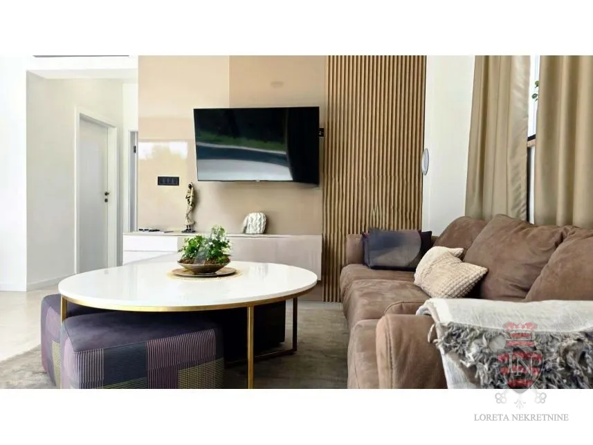 vila labin, 160 m2 s bazenom - slika 21