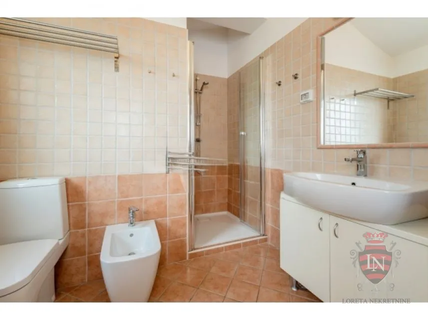 kuća s bazenom 175 m2, labin, istra - slika 15