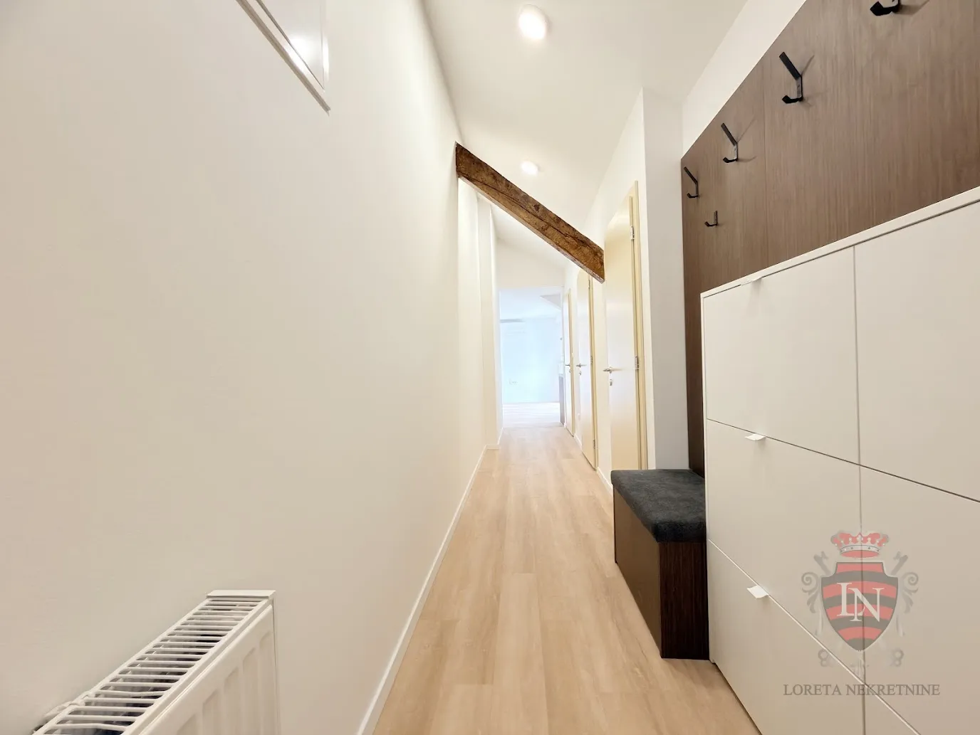 prostor centar, park zrinjevac 75 m2 - slika 3