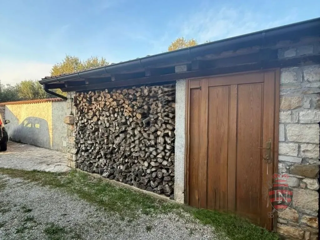 kuća 140 m2, buje, istra - slika 19