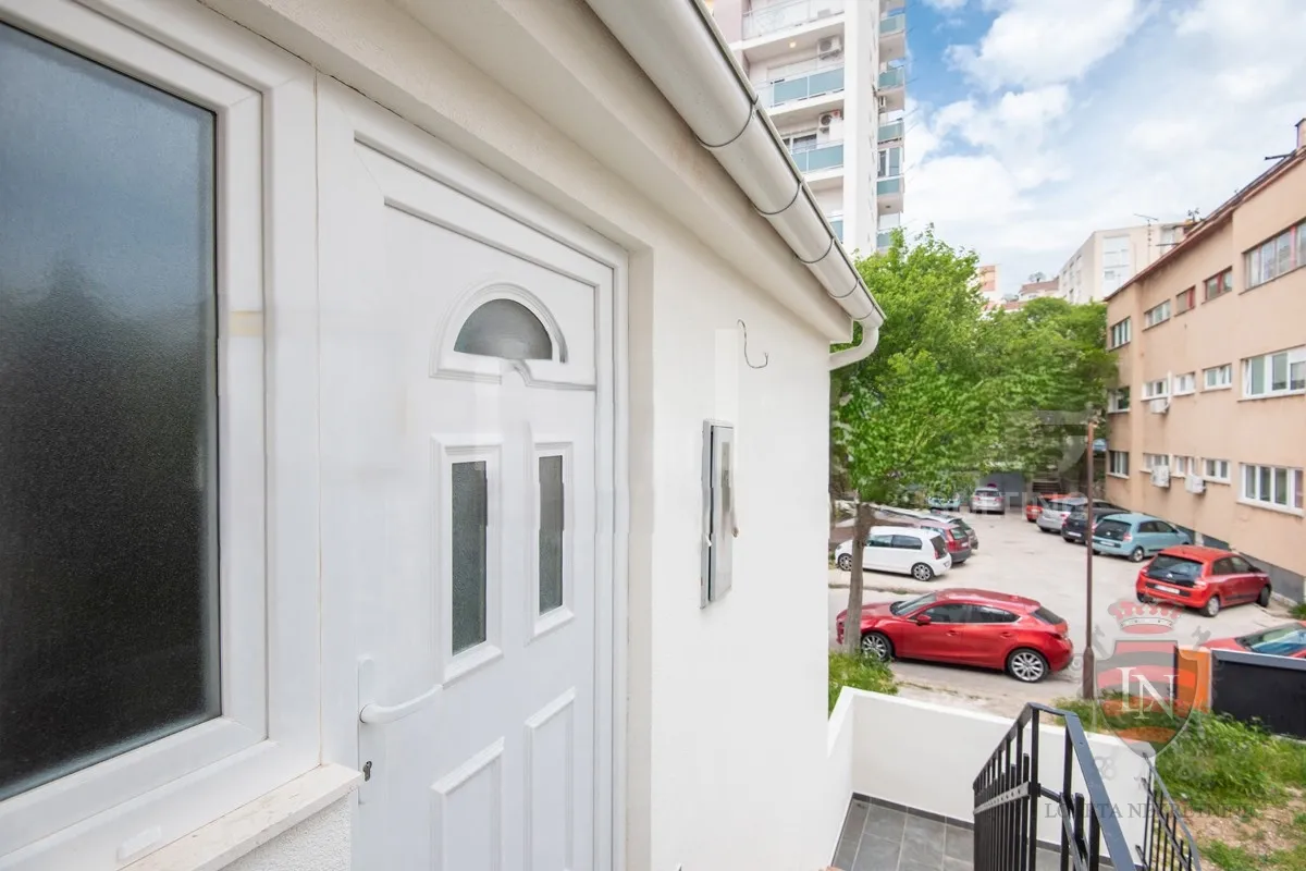 renoviran stan 80 m2, šibenik - slika 17