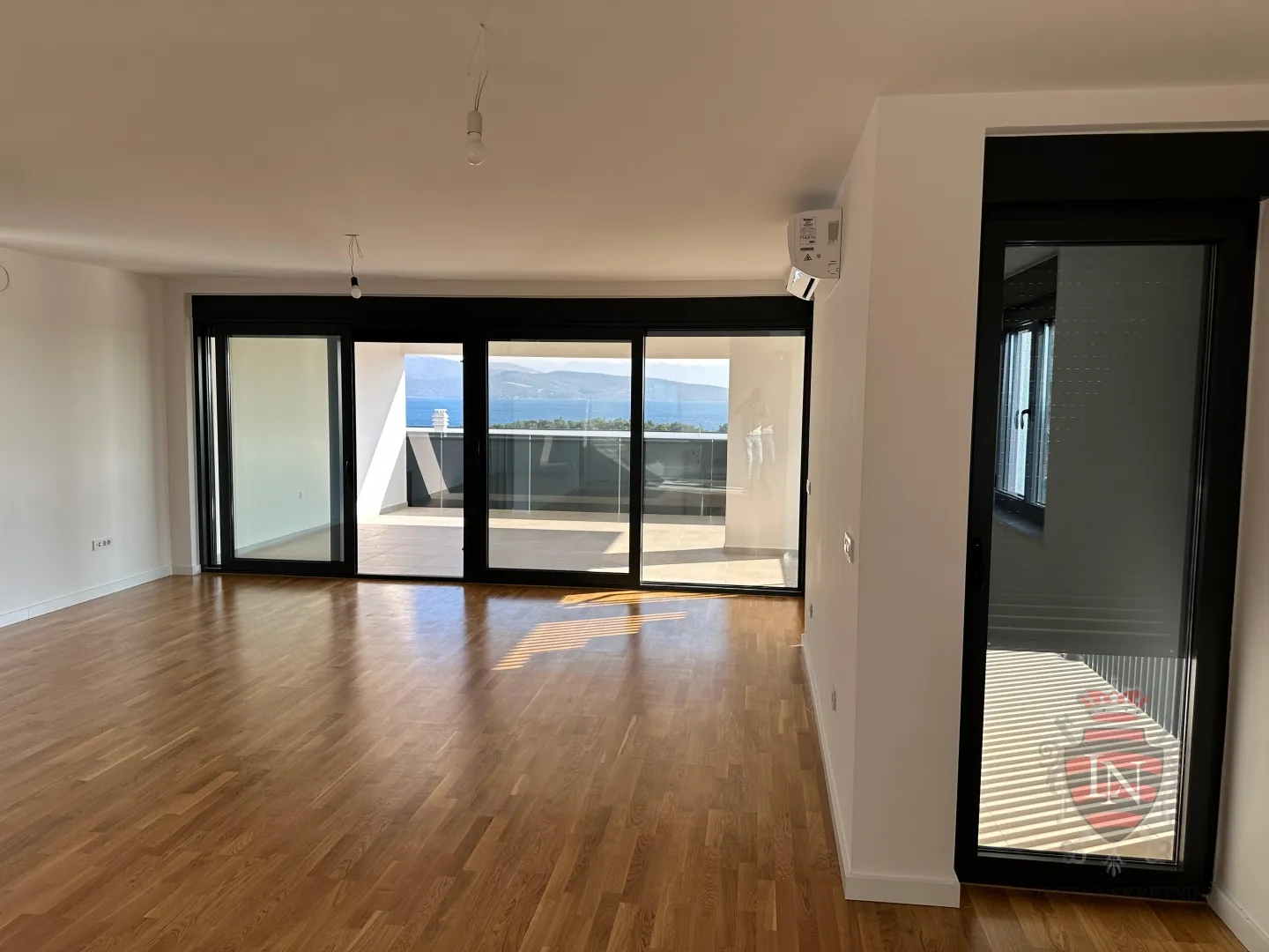 stan u novogradnji, otok krk, 167 m2 - slika 22
