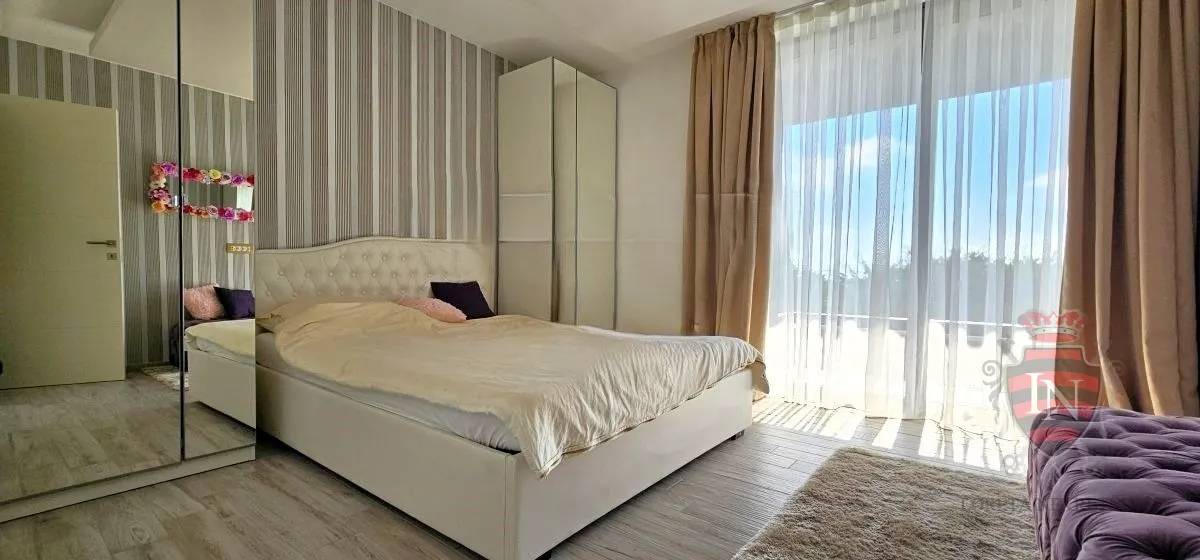 luksuzna vila 179 m2 s bazenom + okućnica, otok krk - slika 13