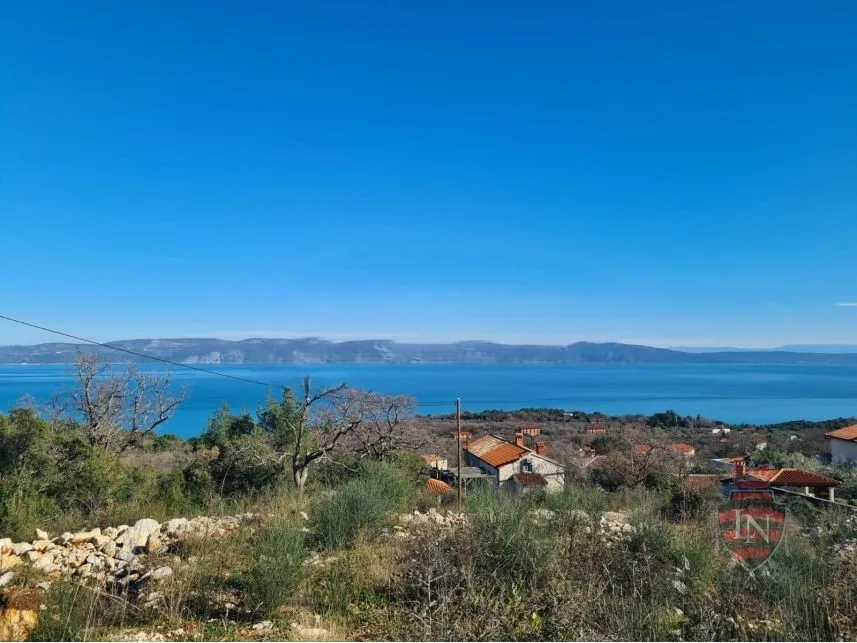 Zemljište s pogledom na otok Cres, Labin