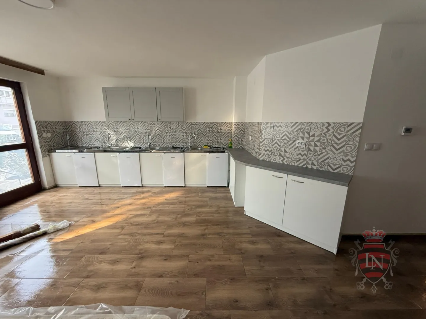 kuća črnomerec 281,34 m2 - slika 2