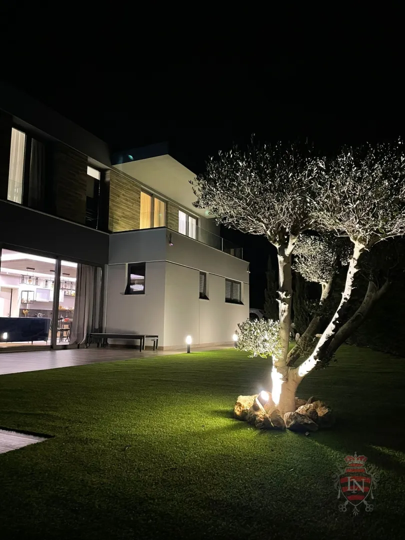 luksuzna vila 179 m2 s bazenom + okućnica, otok krk - slika 22