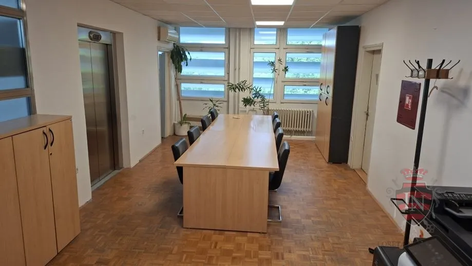 zakup uredskog prostora, neto površine 300,00 m² + parking, žitnjak - slika 10