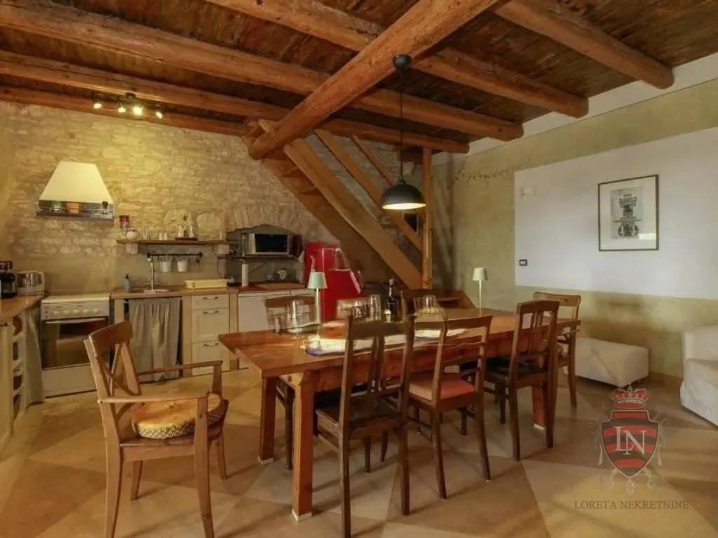 kuća s bazenom 136 m2, svetvinčenat, istra - slika 9