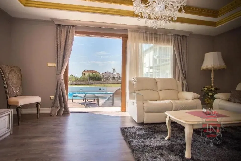 kuća s bazenom 85 m2, poreč, istra - slika 9