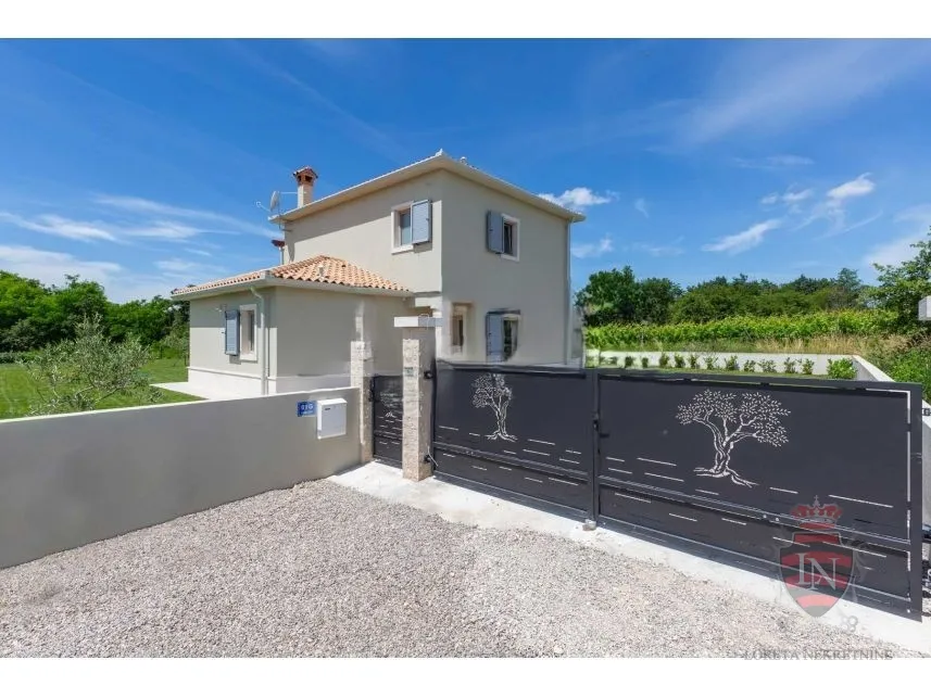 vila s bazenom na parceli od 1 300 m2, labin, istra - slika 10