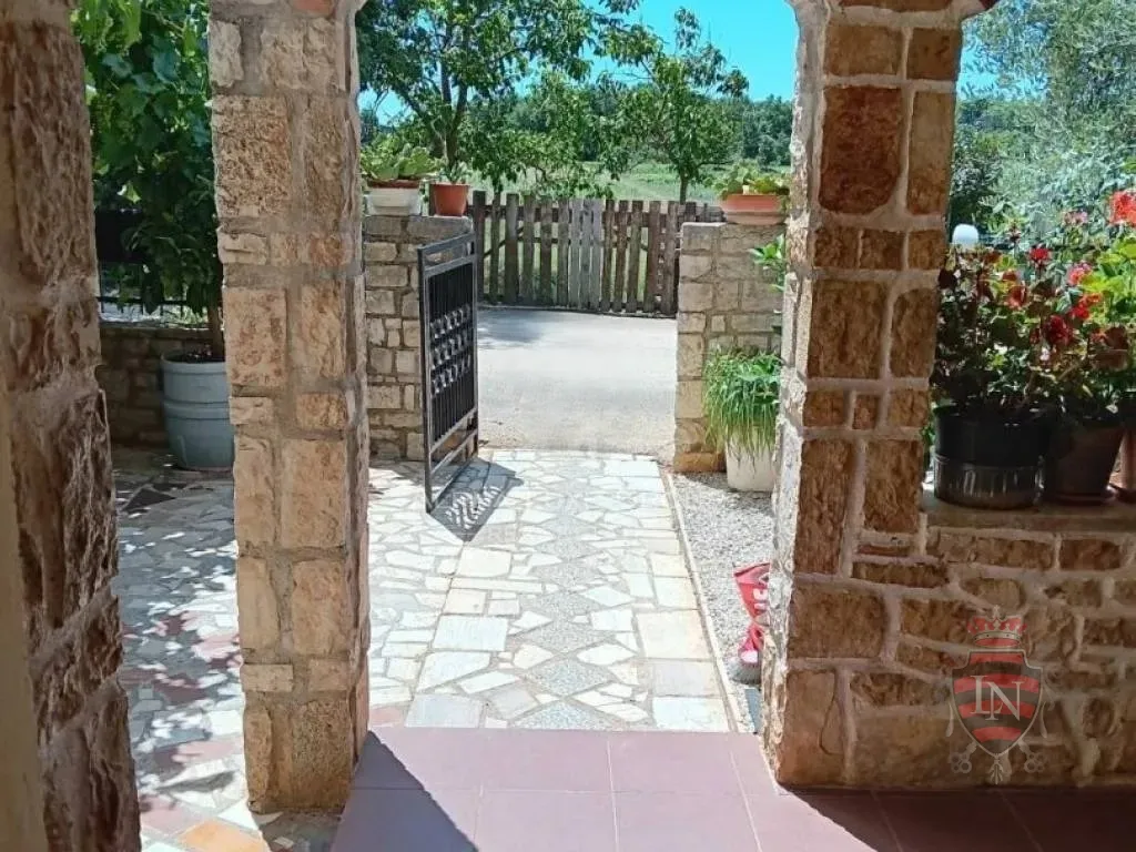 dvoetažni stan 105 m2 sa terasom, poreč - slika 21