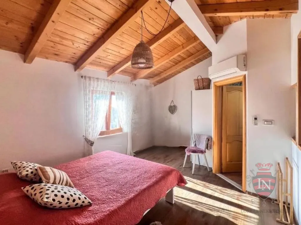 kuća s bazenom, lupoglav, istra, 155 m2 - slika 21