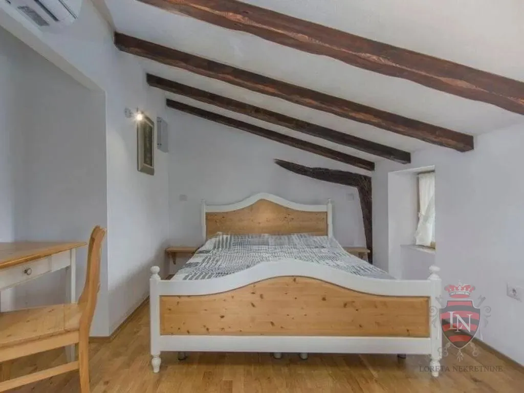 kamena kuća s bazenom 115 m2, motovun - slika 13