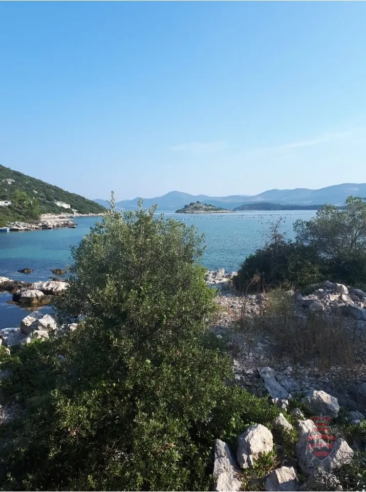 zemljište s projektom i dozvolom oko 700 m2, pelješac - slika 17