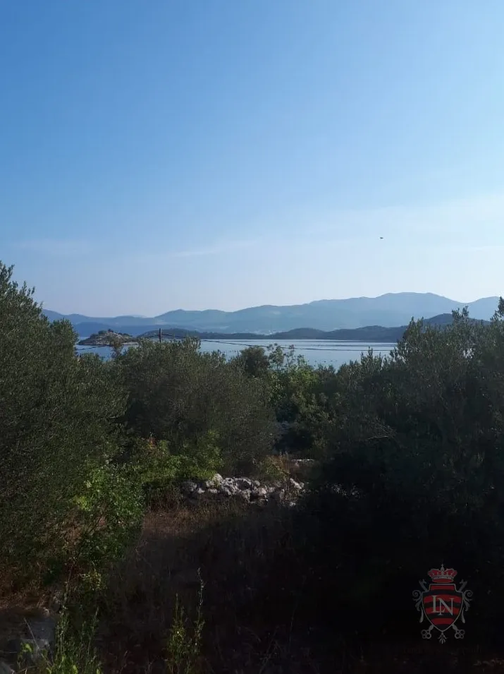 zemljište s projektom i dozvolom oko 700 m2, pelješac - slika 14