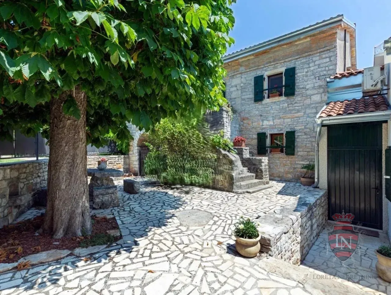 kamena kuća s bazenom 280 m2, gračišće, istra - slika 13
