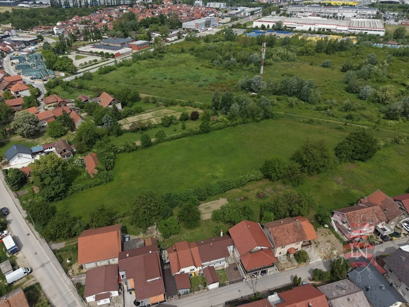 razvojna lokacija uz slavonska avenija | 8.308 m² | m1 / m2 | pravilan oblik | mogućnost okrupnjavanja - slika 8
