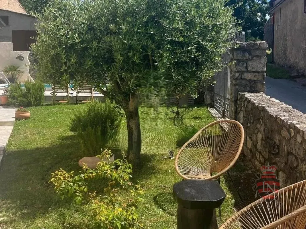 kuća s bazenom, lupoglav, istra, 155 m2 - slika 7