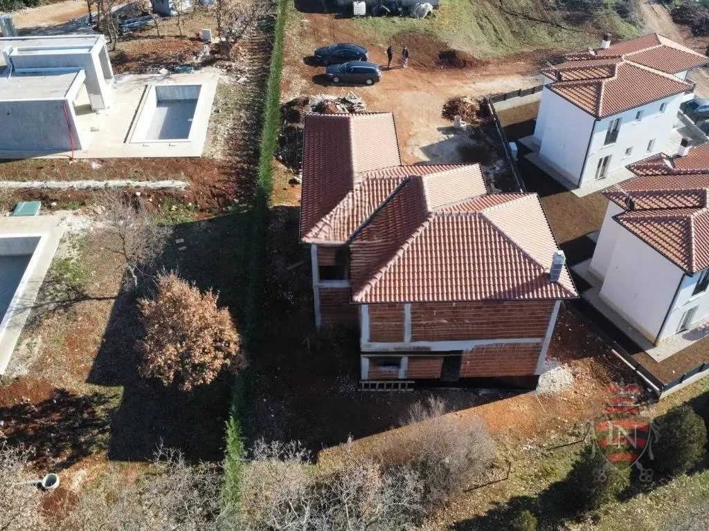 kuća s bazenom, novogradnja, poreč, 175 m2 na parceli od 762 m2 - slika 19