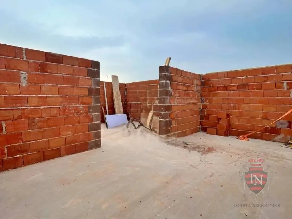 stan umag 72 m2, novogradnja s pogledom na more - slika 14
