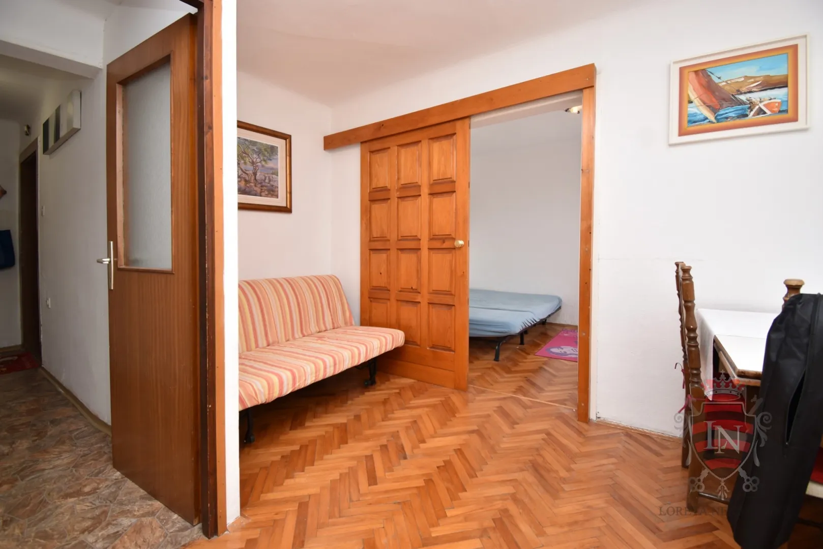 dvoetažni renovirani stan 66 m2, šibenik - slika 3