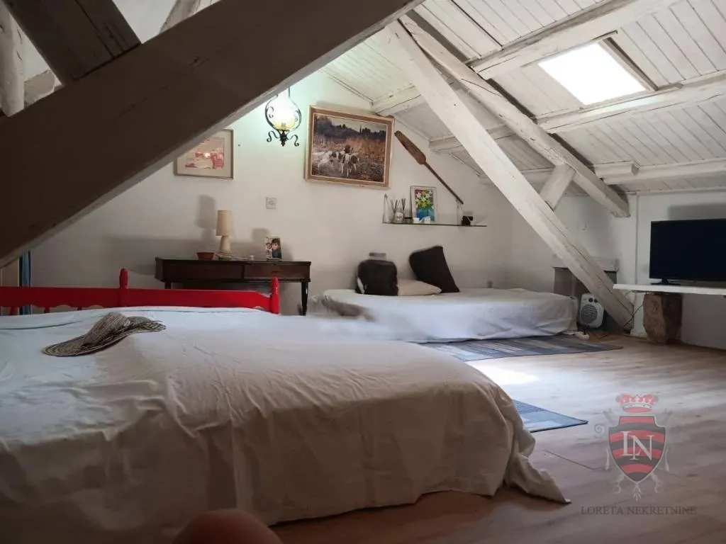 dvoetažni stan 105 m2 sa terasom, poreč - slika 13