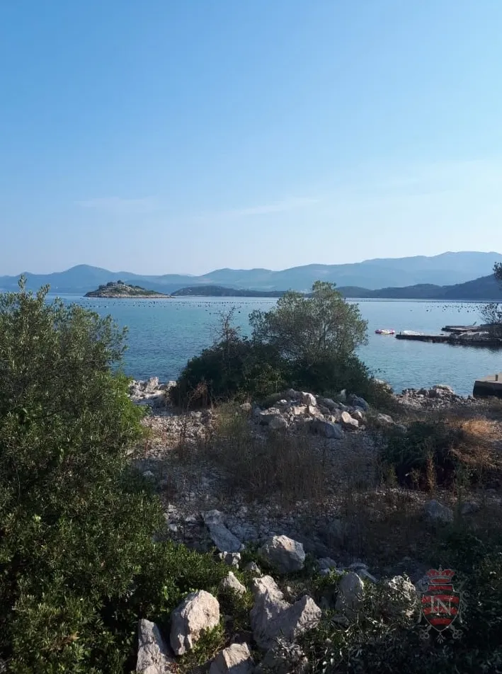 zemljište s projektom i dozvolom oko 700 m2, pelješac - slika 18