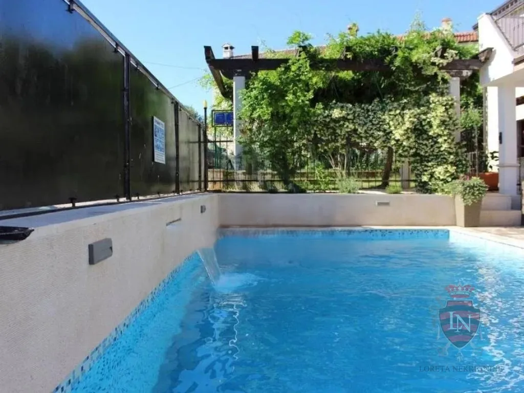 kuća s bazenom buje 220 m2 - slika 6