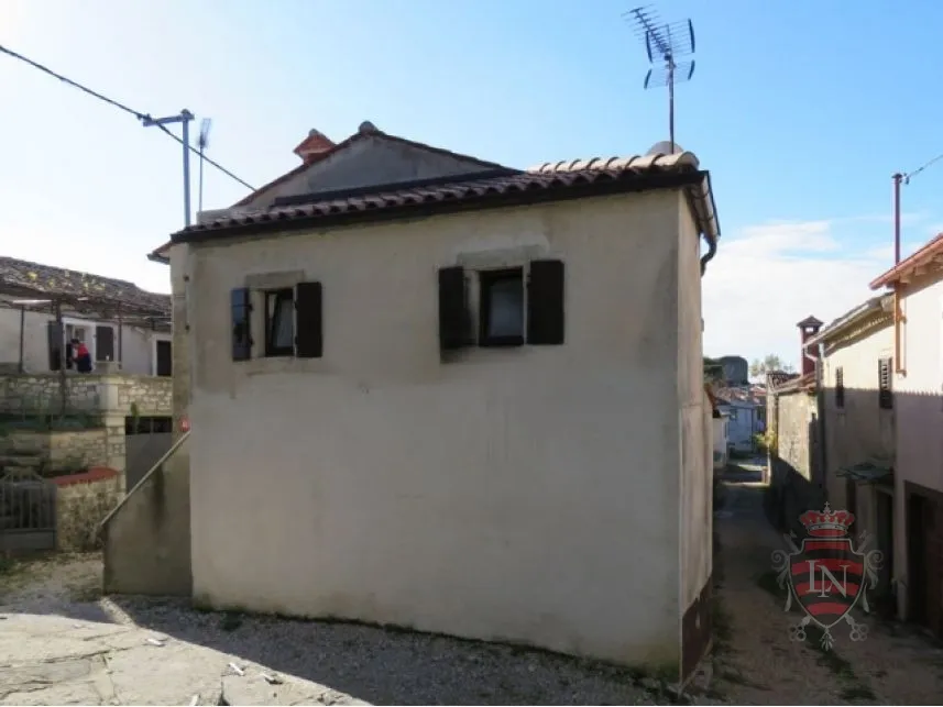 kamena kuća 77 m2, u centru gračišća, istra - slika 6